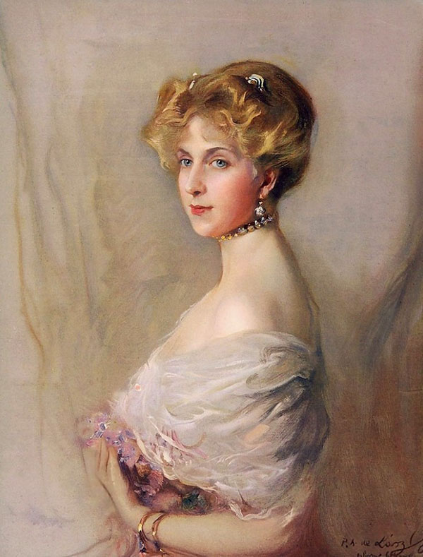 Queen of Spain 1912 by Philip de Laszlo | Oil Painting Reproduction