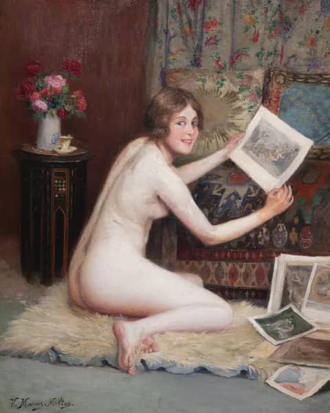 Naked Girl in an Interior Looking at Art Prints | Oil Painting Reproduction